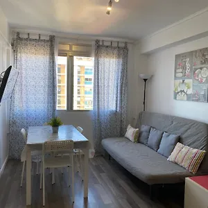 Cozy Flat Near The And Forum Apartamento